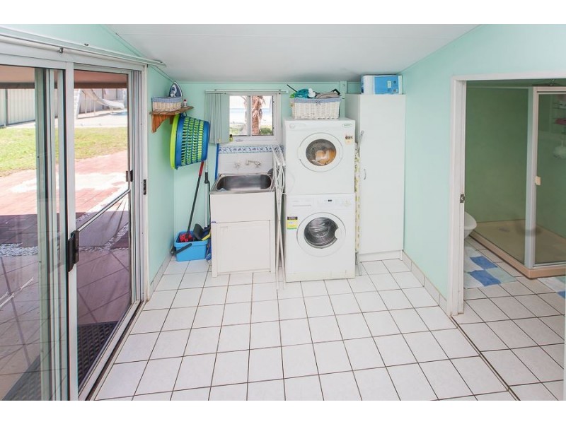 49 Bucasia Esplanade, Bucasia QLD 4750