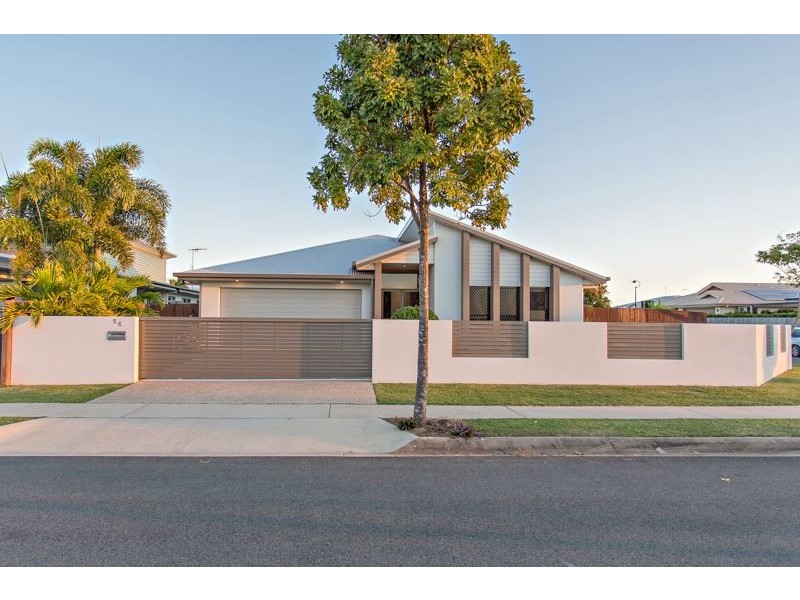 56 Gingham Street, Glenella QLD 4740