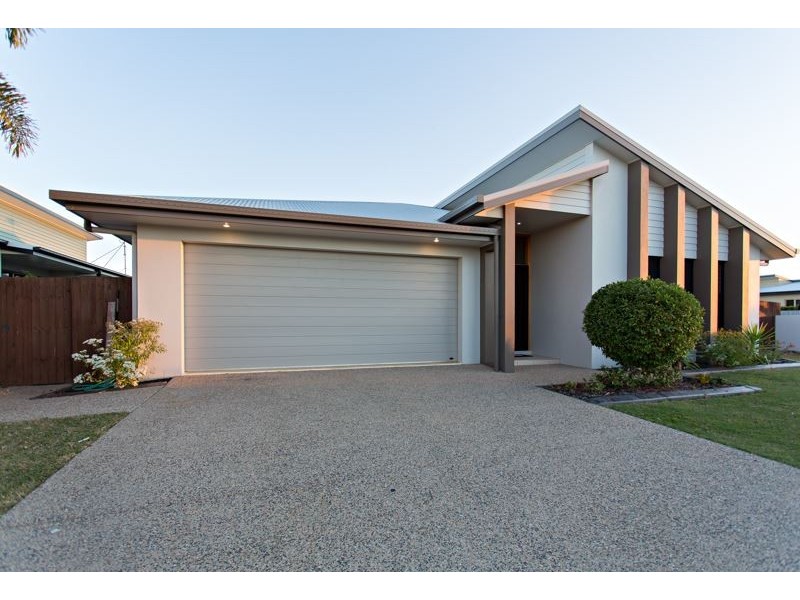 56 Gingham Street, Glenella QLD 4740