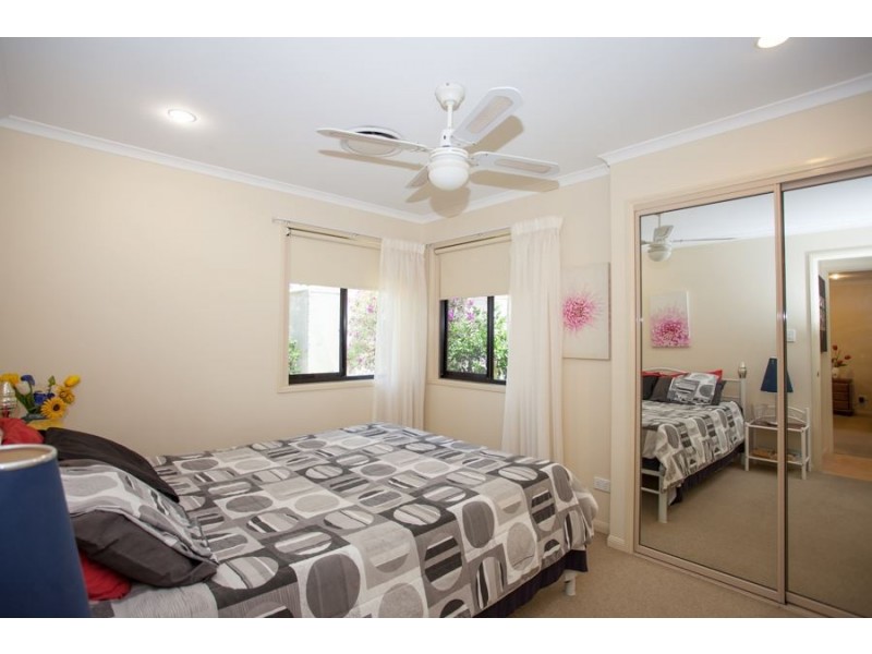 5 Eden Court, Glenella QLD 4740