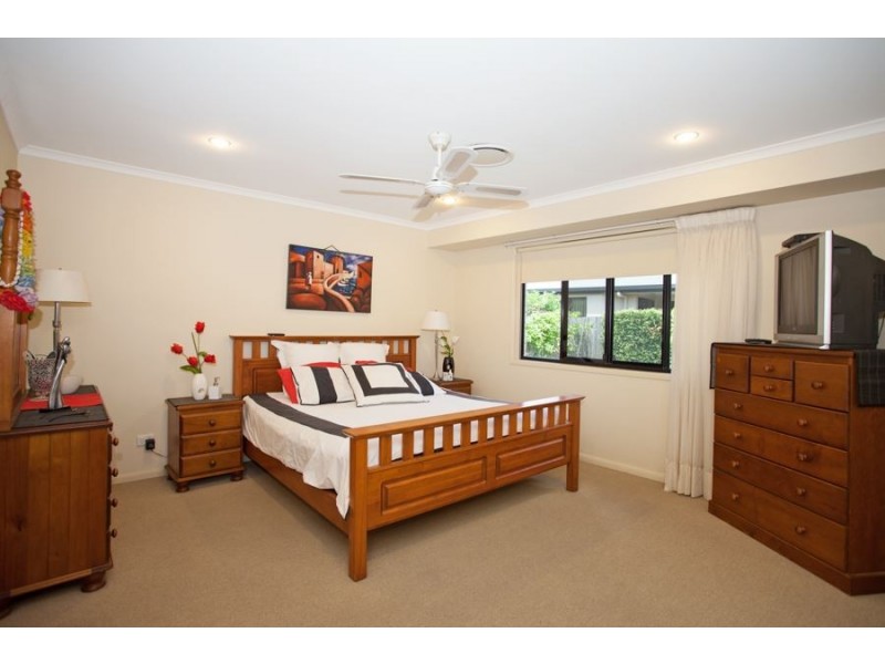 5 Eden Court, Glenella QLD 4740