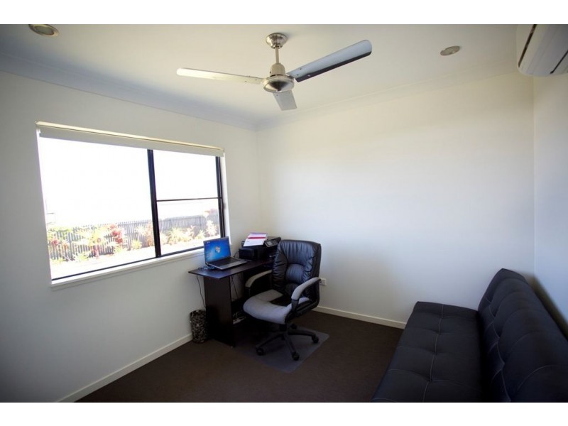 7 Bachelor Court, Marian QLD 4753