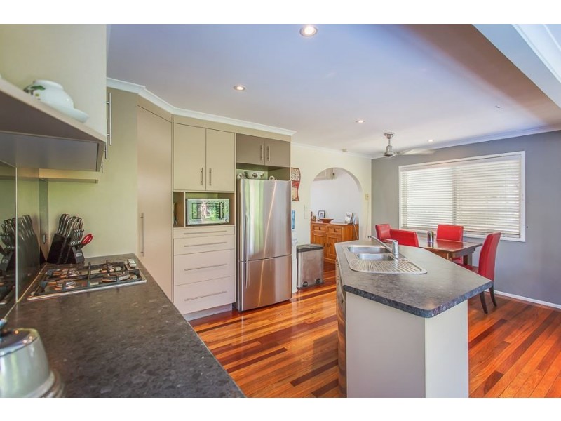 21 Ramsay Court, Beaconsfield QLD 4740