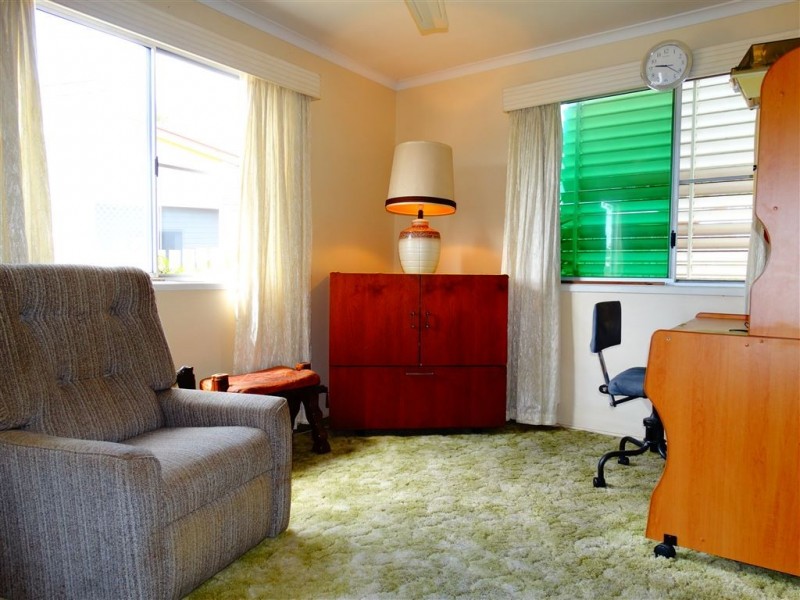 8 Bligh Court, Mount Pleasant QLD 4740