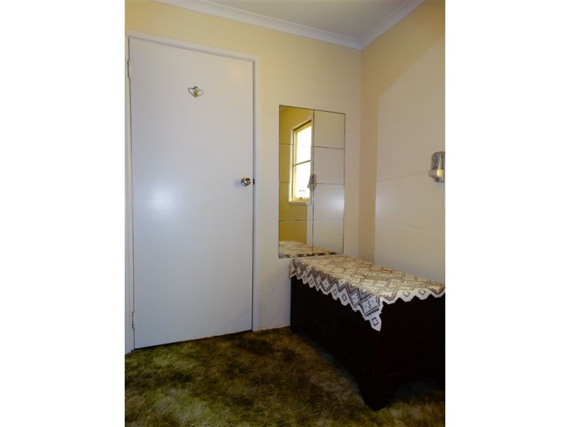 8 Bligh Court, Mount Pleasant QLD 4740