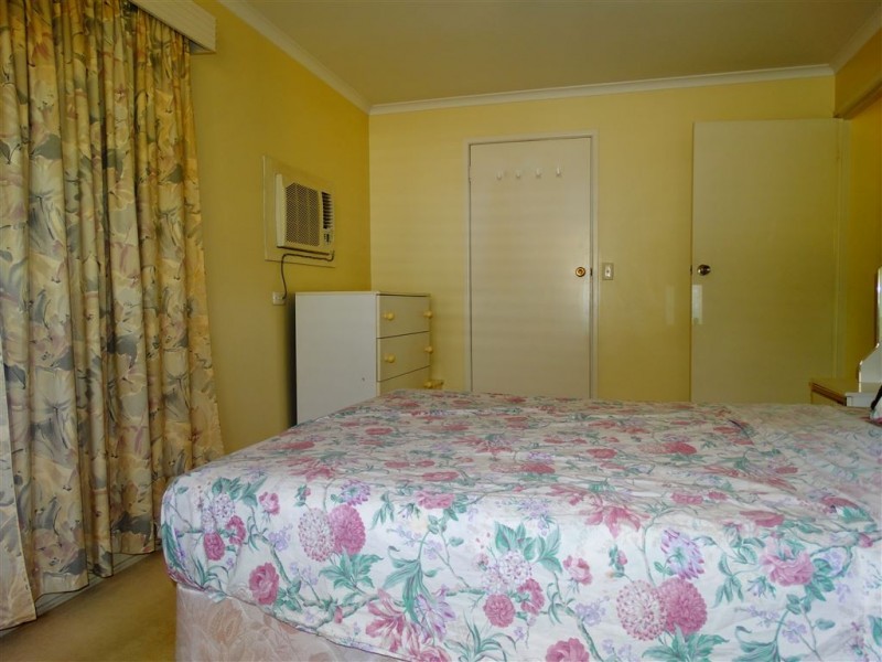 8 Bligh Court, Mount Pleasant QLD 4740