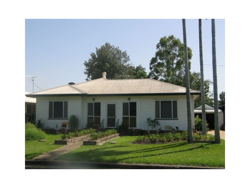 11 High Street, Walkerston QLD 4751
