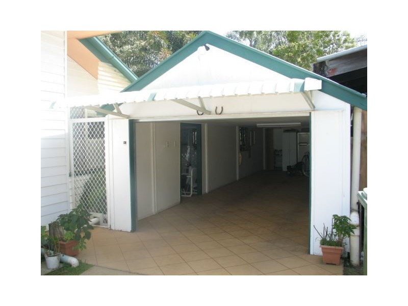 11 High Street, Walkerston QLD 4751