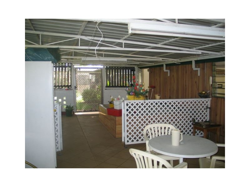 11 High Street, Walkerston QLD 4751