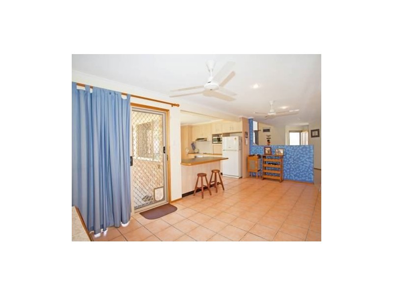 16 Nadina Street, Beaconsfield QLD 4740