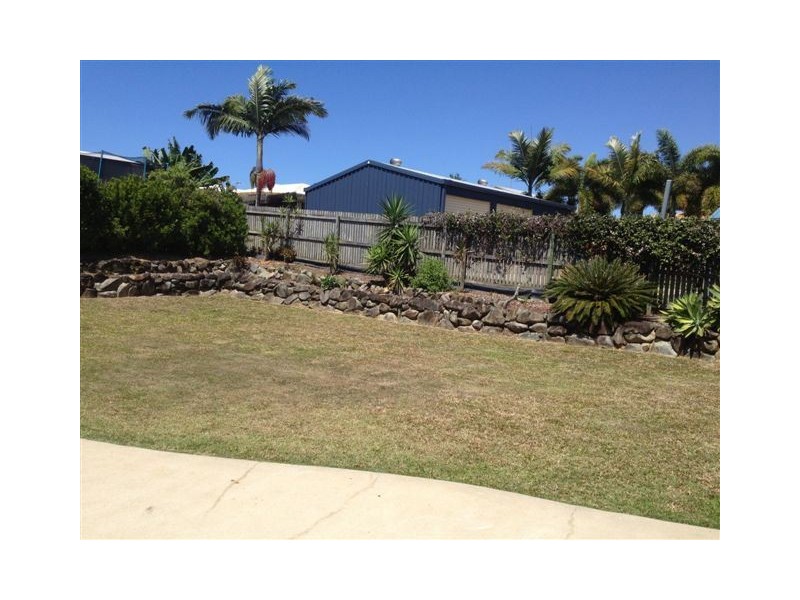 24 Barber Drive, Eimeo QLD 4740