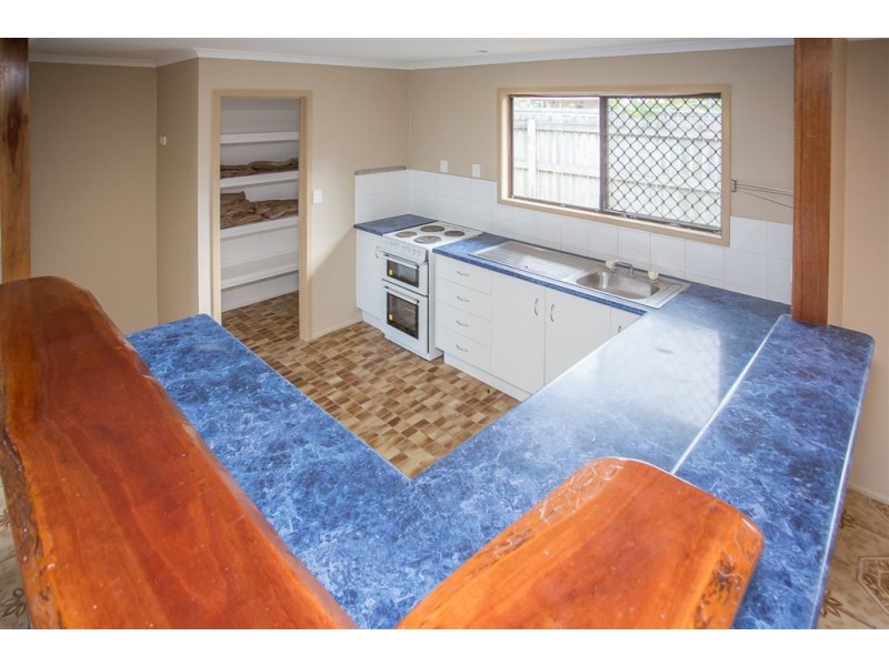 19 Campbell Street, Andergrove QLD 4740