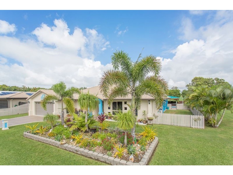 25 Robinson Avenue, Walkerston QLD 4751