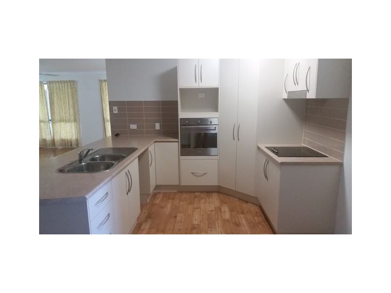 6 Grange Court, Eimeo QLD 4740