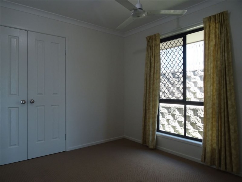 6 Grange Court, Eimeo QLD 4740