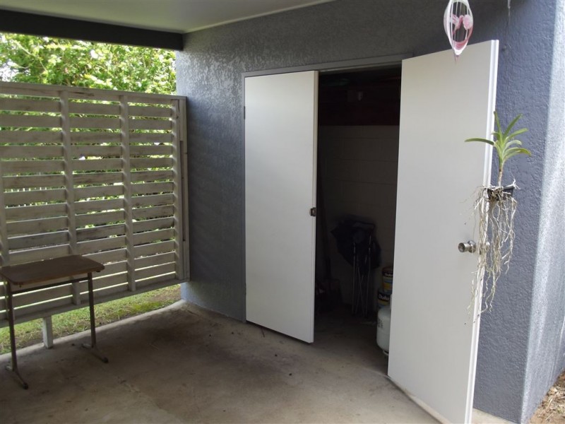 2/37 Holland Street, West Mackay QLD 4740