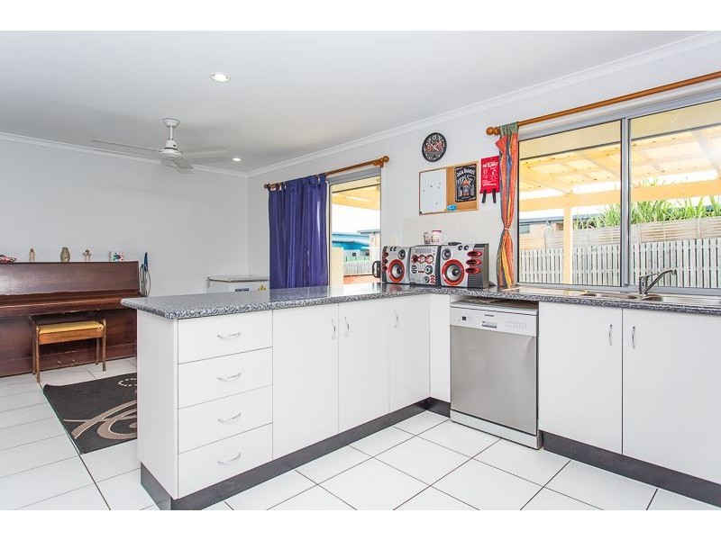 13 Eileen Street, Walkerston QLD 4751