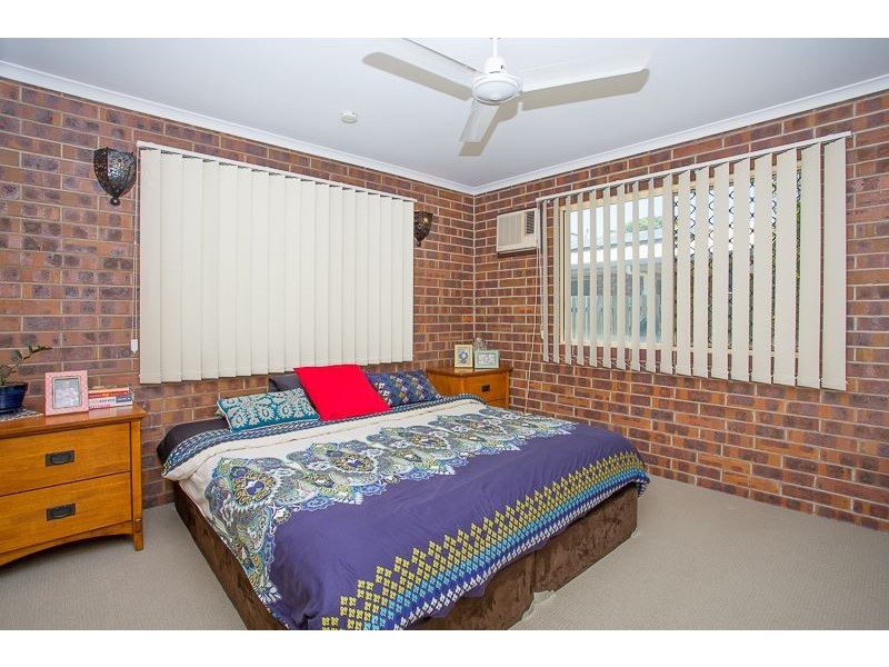 79 Bradman Drive, Glenella QLD 4740
