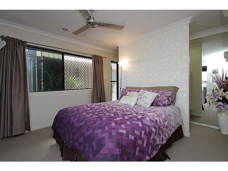 59 Beach Road, Dolphin Heads QLD 4740