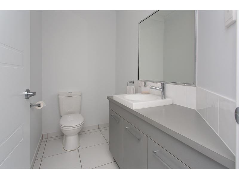 18 Cosford Drive, Eimeo QLD 4740