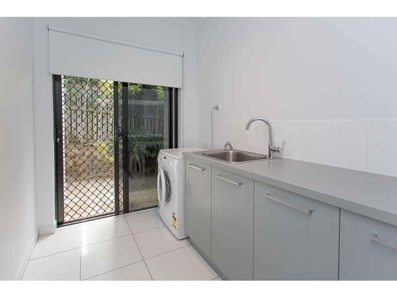 18 Cosford Drive, Eimeo QLD 4740