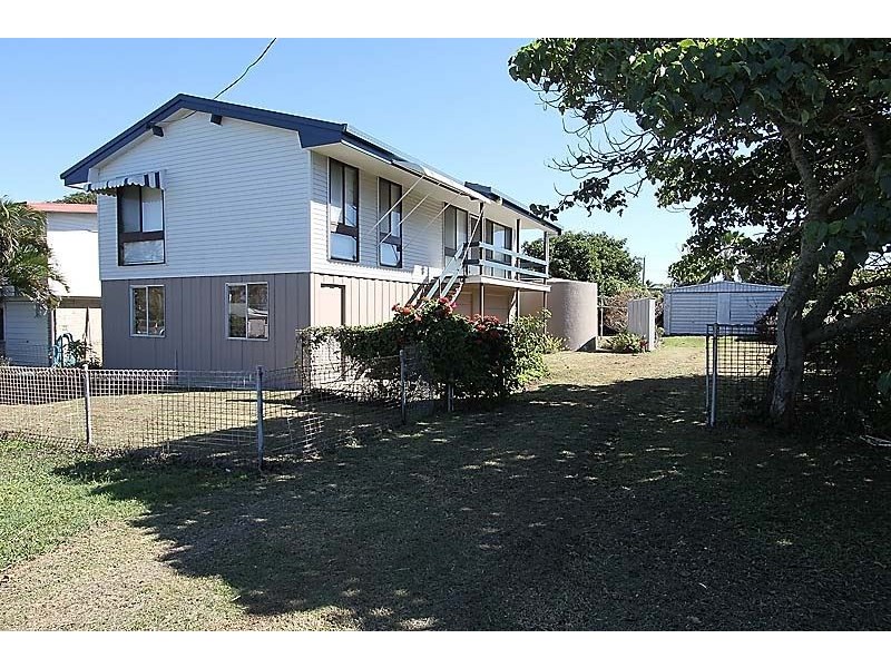 18 McCarthy Street, Hay Point QLD 4740