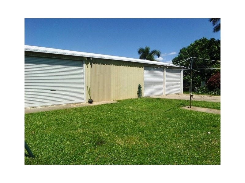 27 Tulloch Street, Ooralea QLD 4740