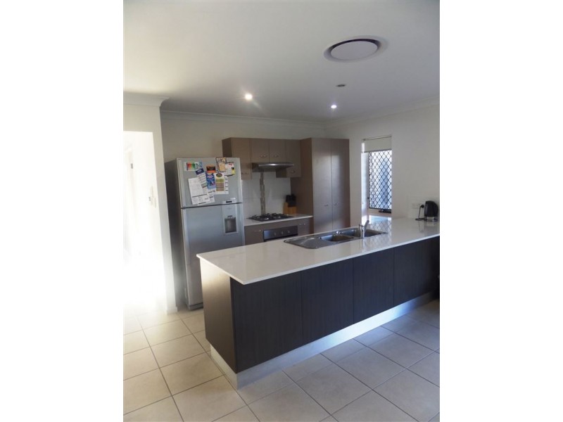 27 Westaway Crescent, Andergrove QLD 4740