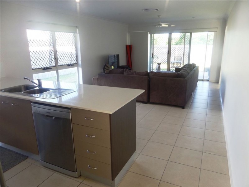 27 Westaway Crescent, Andergrove QLD 4740