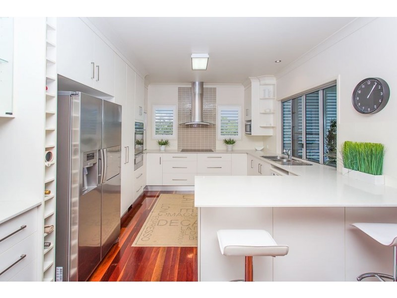 14 Ethel Court, Glenella QLD 4740