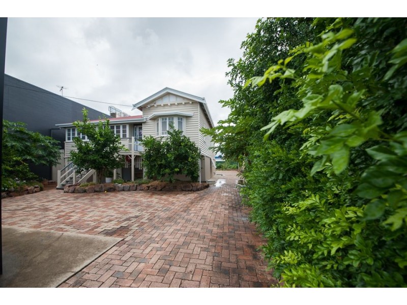 222 Victoria Street, Mackay QLD 4740