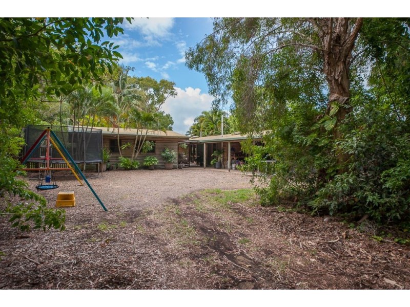 6 Bourke Street, Blacks Beach QLD 4740