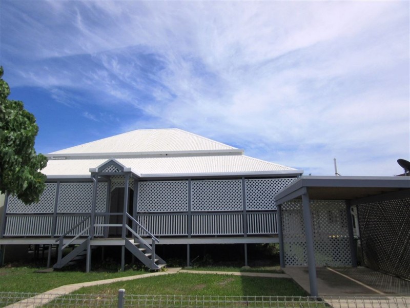 8 Nelson Street, Mackay QLD 4740