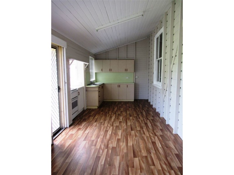 8 Nelson Street, Mackay QLD 4740