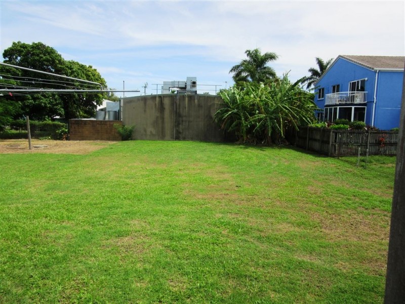 8 Nelson Street, Mackay QLD 4740