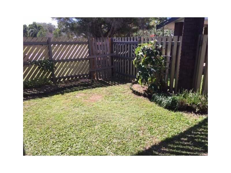 2/35 Napier Street, South Mackay QLD 4740