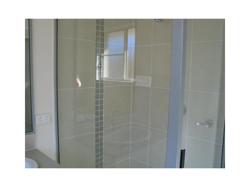 8 Narrabeen Street, Blacks Beach QLD 4740