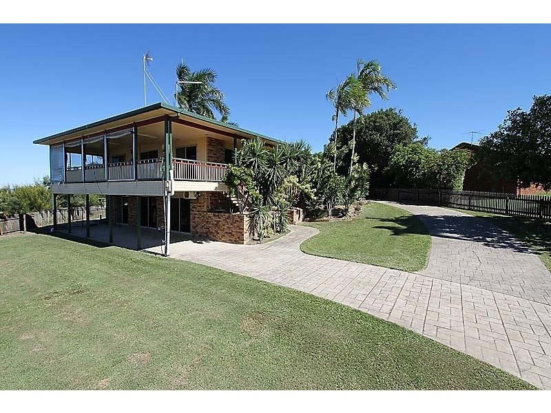 1 Arana Drive, Rural View QLD 4740