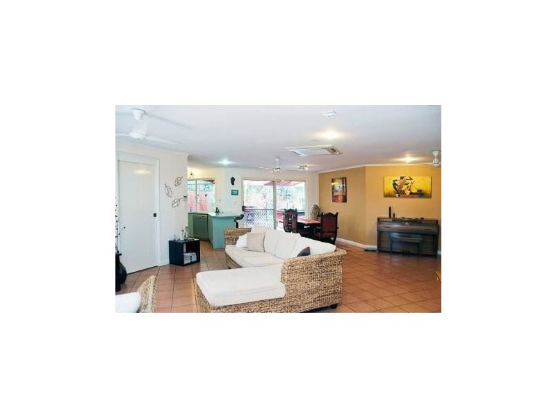 100 Shoal Point Road, Bucasia QLD 4750