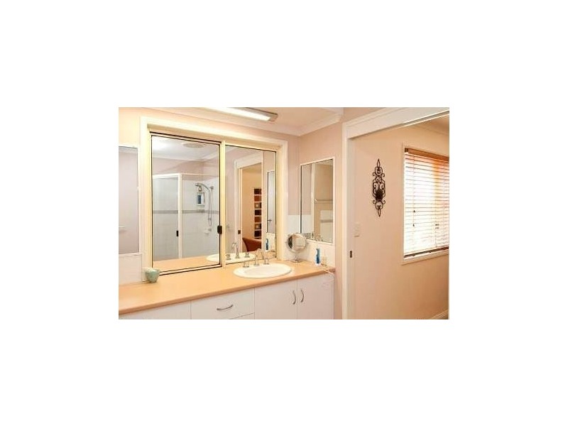 100 Shoal Point Road, Bucasia QLD 4750