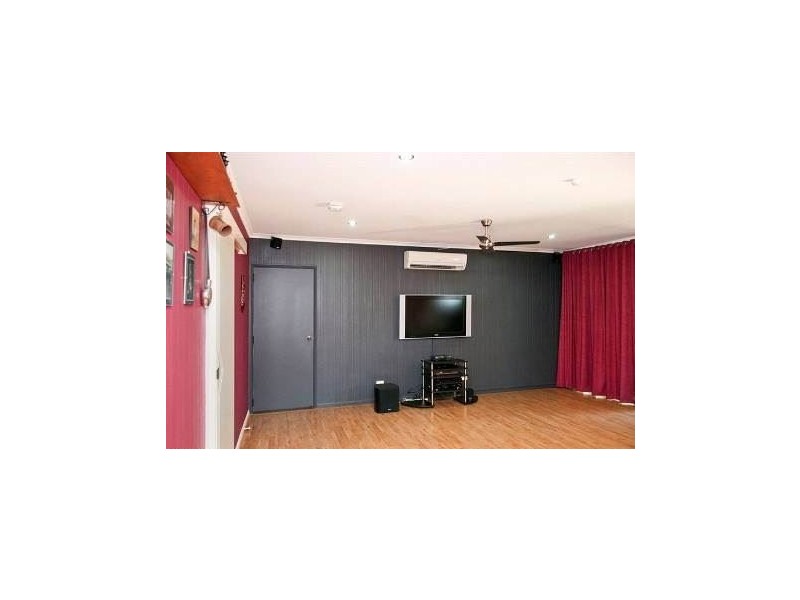 100 Shoal Point Road, Bucasia QLD 4750