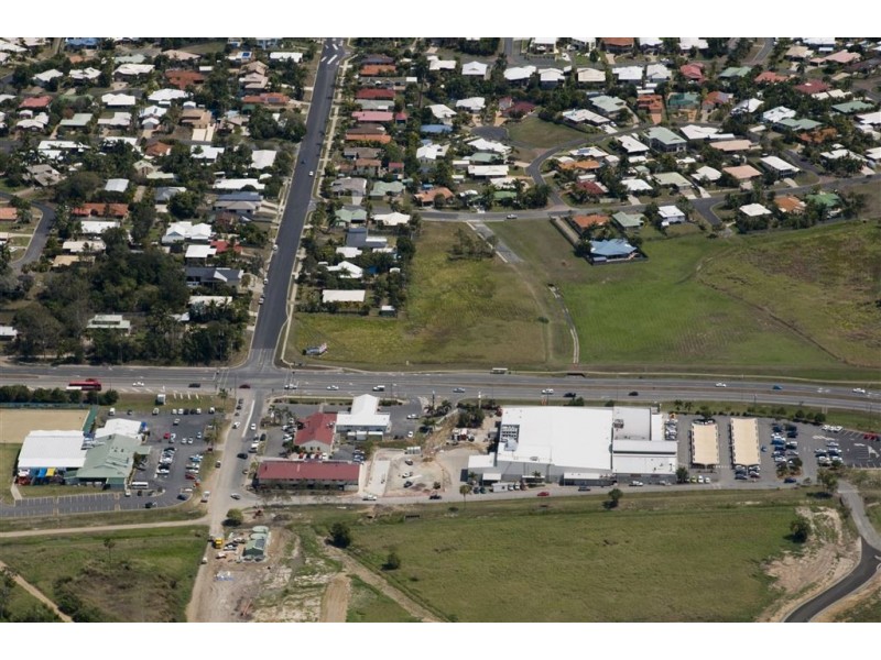 14 Caroval Drive, Rural View QLD 4740