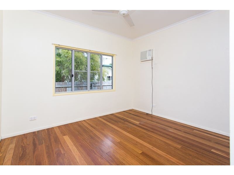 6 Macarthur Street, South Mackay QLD 4740