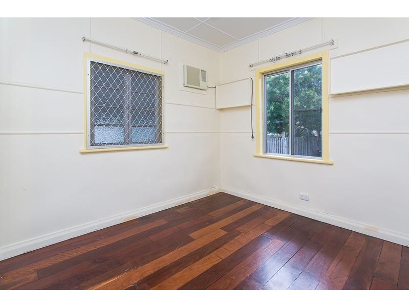 6 Macarthur Street, South Mackay QLD 4740