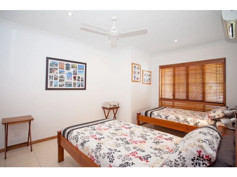 48 Vassallo Drive, Glenella QLD 4740