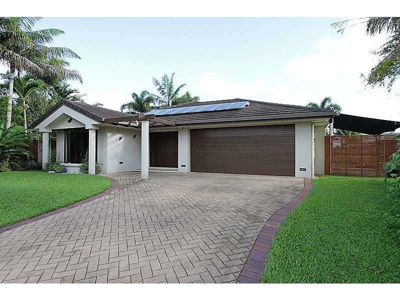 7 Suncrest Court, Mount Pleasant QLD 4740