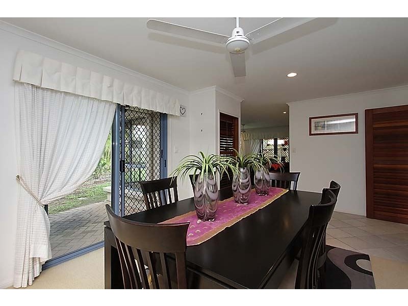 7 Suncrest Court, Mount Pleasant QLD 4740