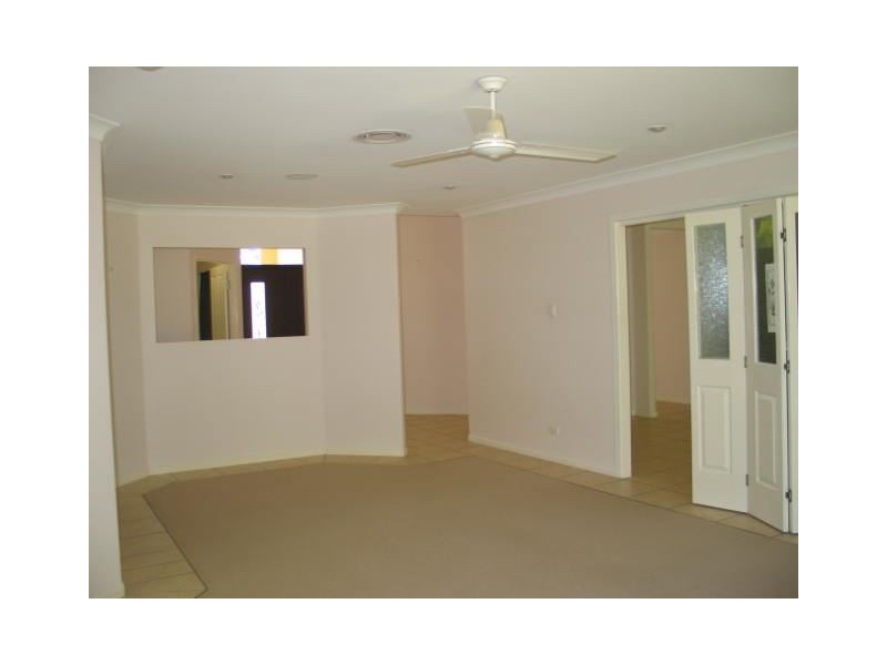13 Urarii Crescent, Shoal Point QLD 4750