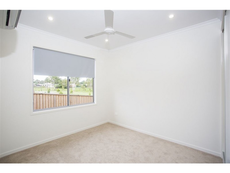 12 Caroval Drive, Rural View QLD 4740
