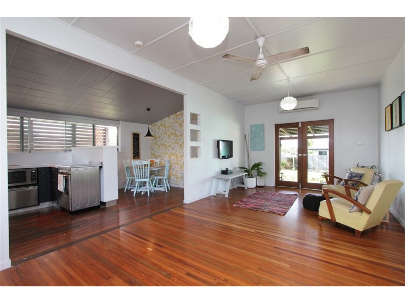 22 beaconsfield Road, Beaconsfield QLD 4740